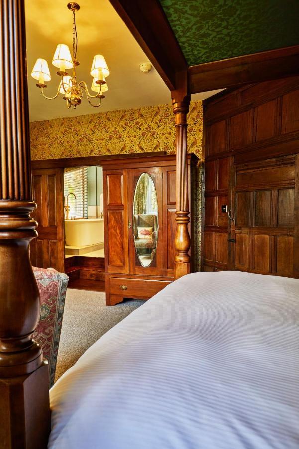 Ockenden Manor Hotel & Spa Cuckfield Экстерьер фото