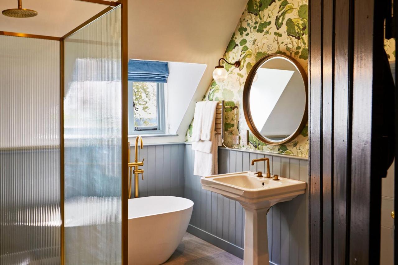 Ockenden Manor Hotel & Spa Cuckfield Экстерьер фото