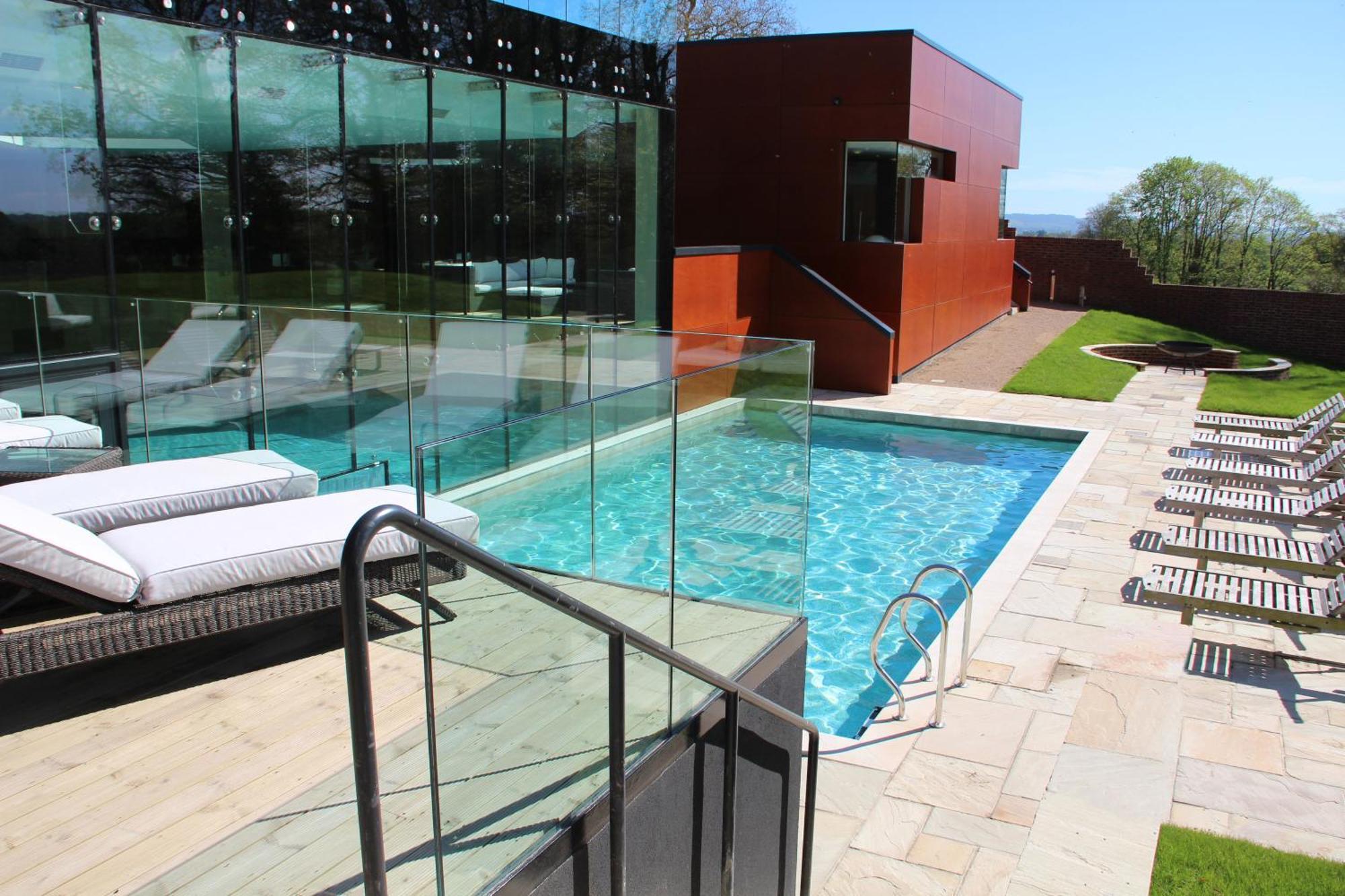 Ockenden Manor Hotel & Spa Cuckfield Экстерьер фото