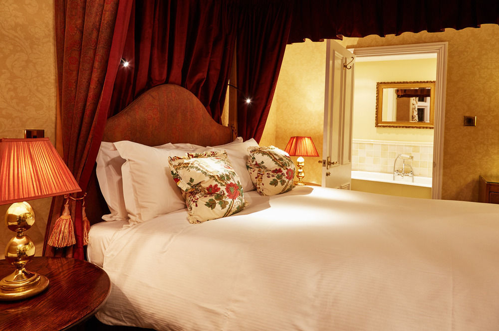 Ockenden Manor Hotel & Spa Cuckfield Экстерьер фото