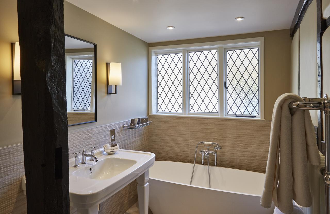 Ockenden Manor Hotel & Spa Cuckfield Экстерьер фото