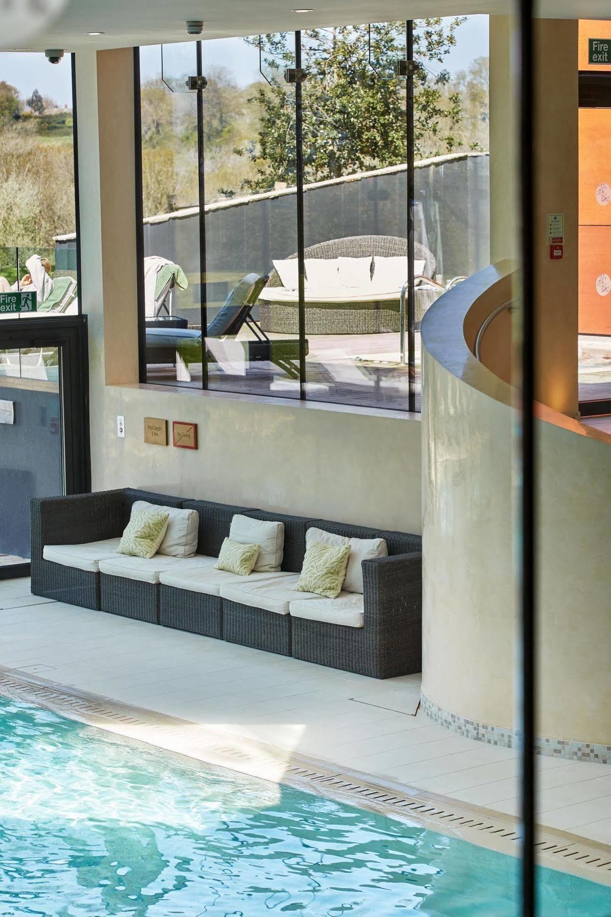 Ockenden Manor Hotel & Spa Cuckfield Экстерьер фото