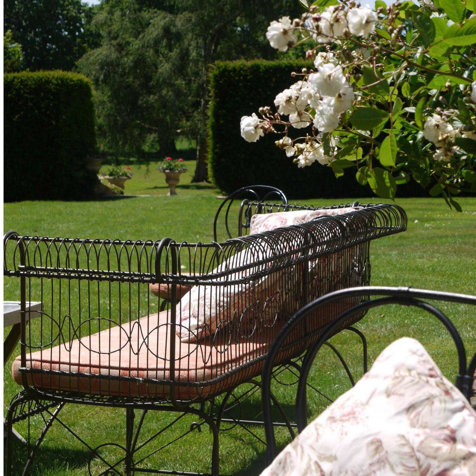 Ockenden Manor Hotel & Spa Cuckfield Экстерьер фото