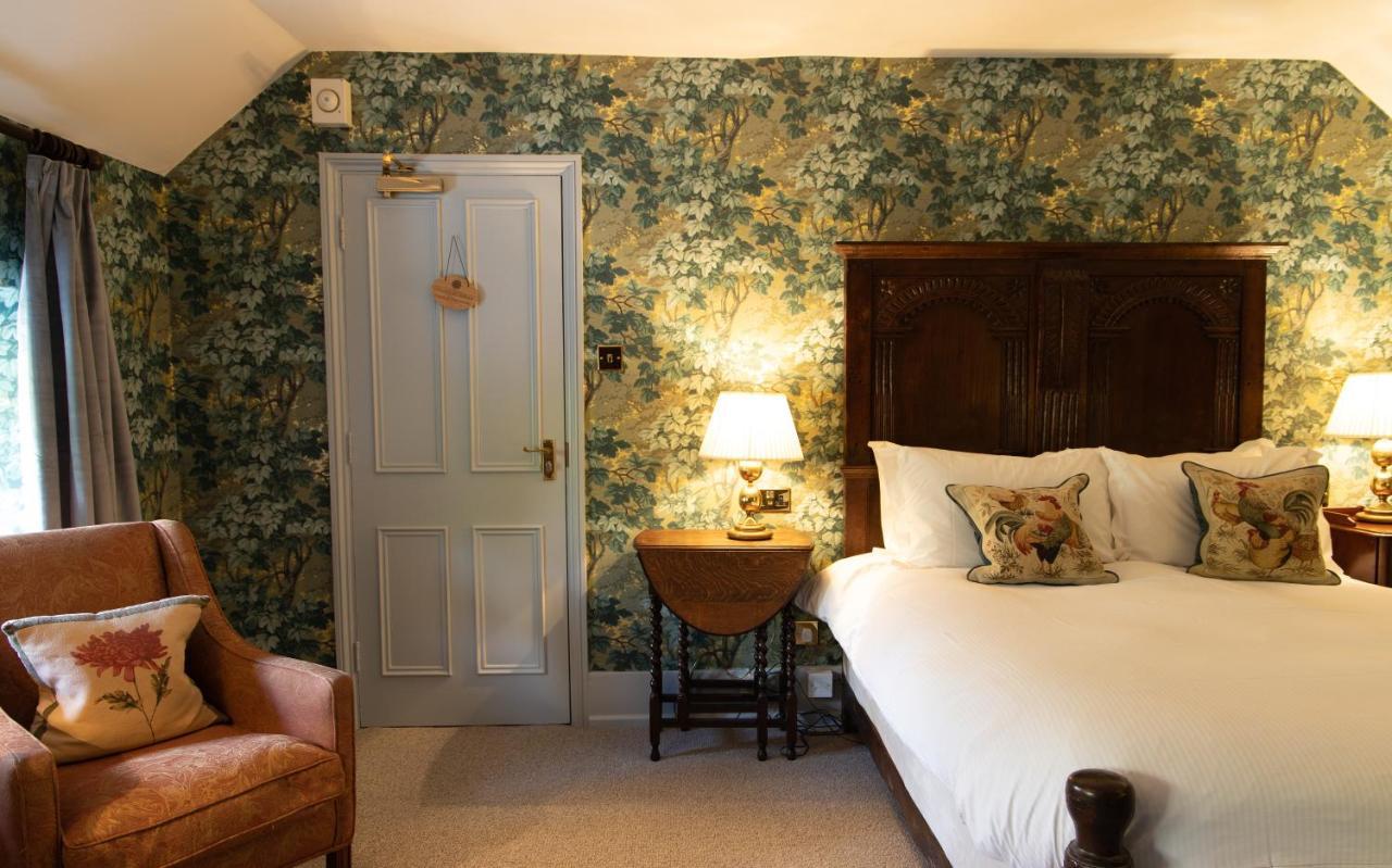 Ockenden Manor Hotel & Spa Cuckfield Экстерьер фото